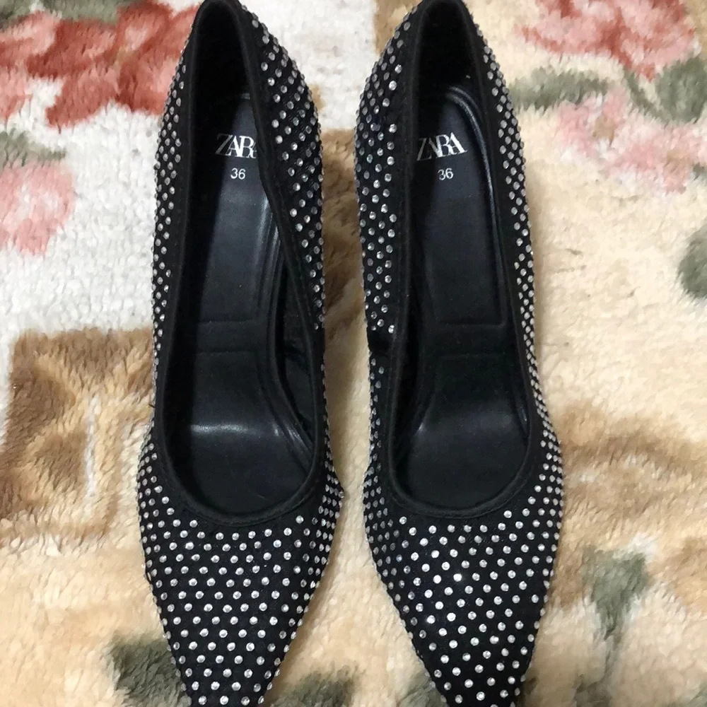 Zara Black Heels with Polka Dots and Stiletto Heel - Picture 1 of 1